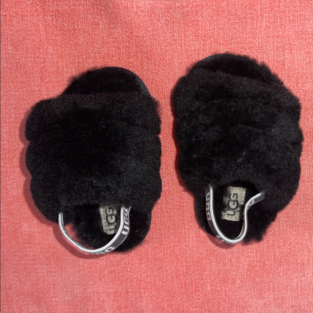 BABY UGG SANDALS